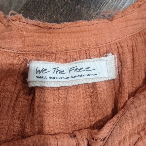 We the Free, long sleeve shirt, women's small - Picture 7 of 9